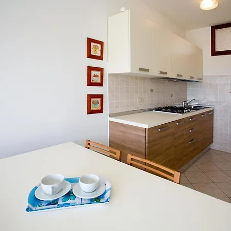 Ferienwohnung Fuer 5 Personen Ca 50 Qm In Bibione, Adriakueste Italien Und Umgebung - B61582 Διαμέρισμα Μπιμπιόνε